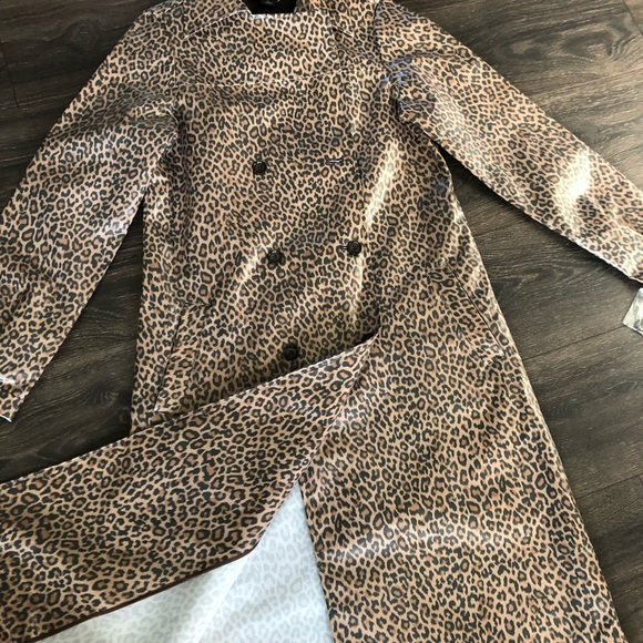 Something Navy leopard rain coat size small - Picture 5 of 8